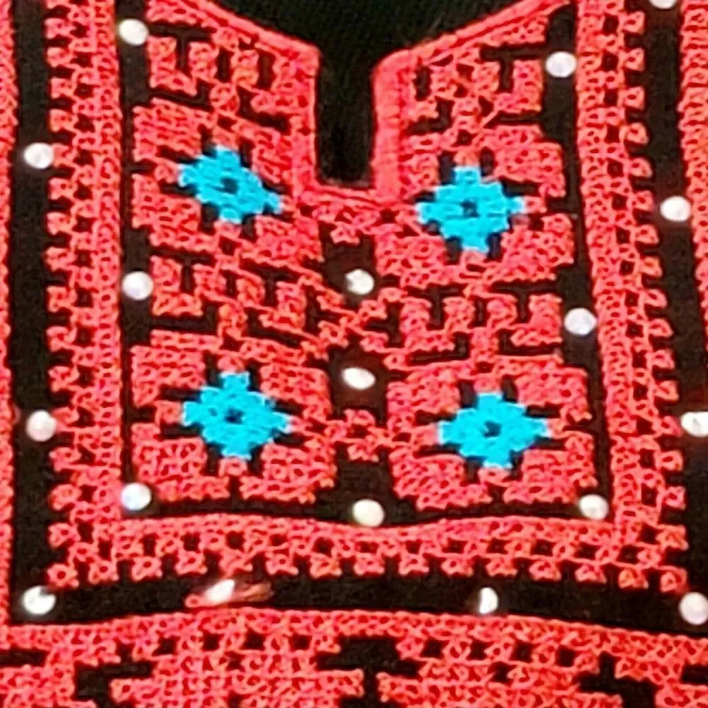Beautiful Red and Black Embroidery Palestinian Girl Dress Thobe Tatreez Heritage - Picture 4 of 10